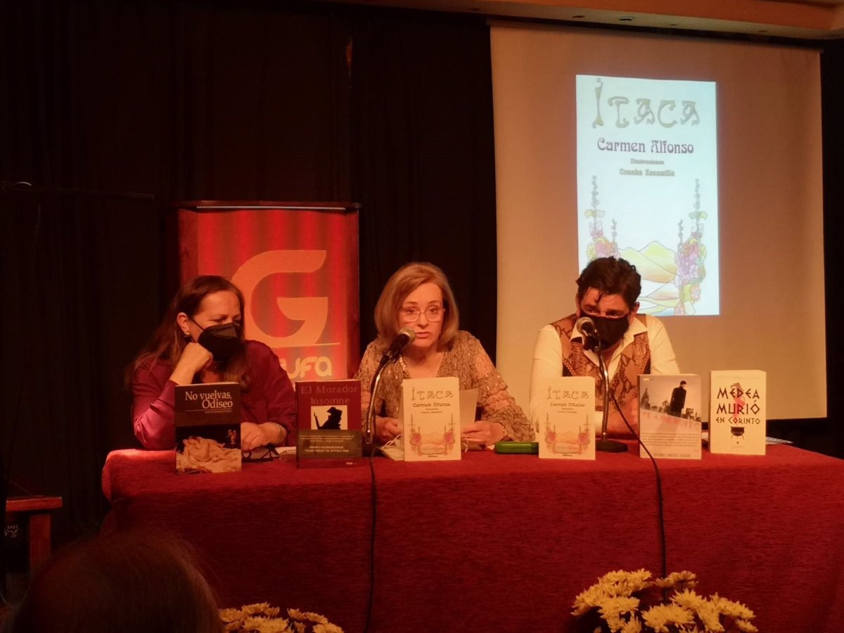 La profesora Carmen Alfonso presenta en Sevilla su nuevo poemario 'Ítaca'
