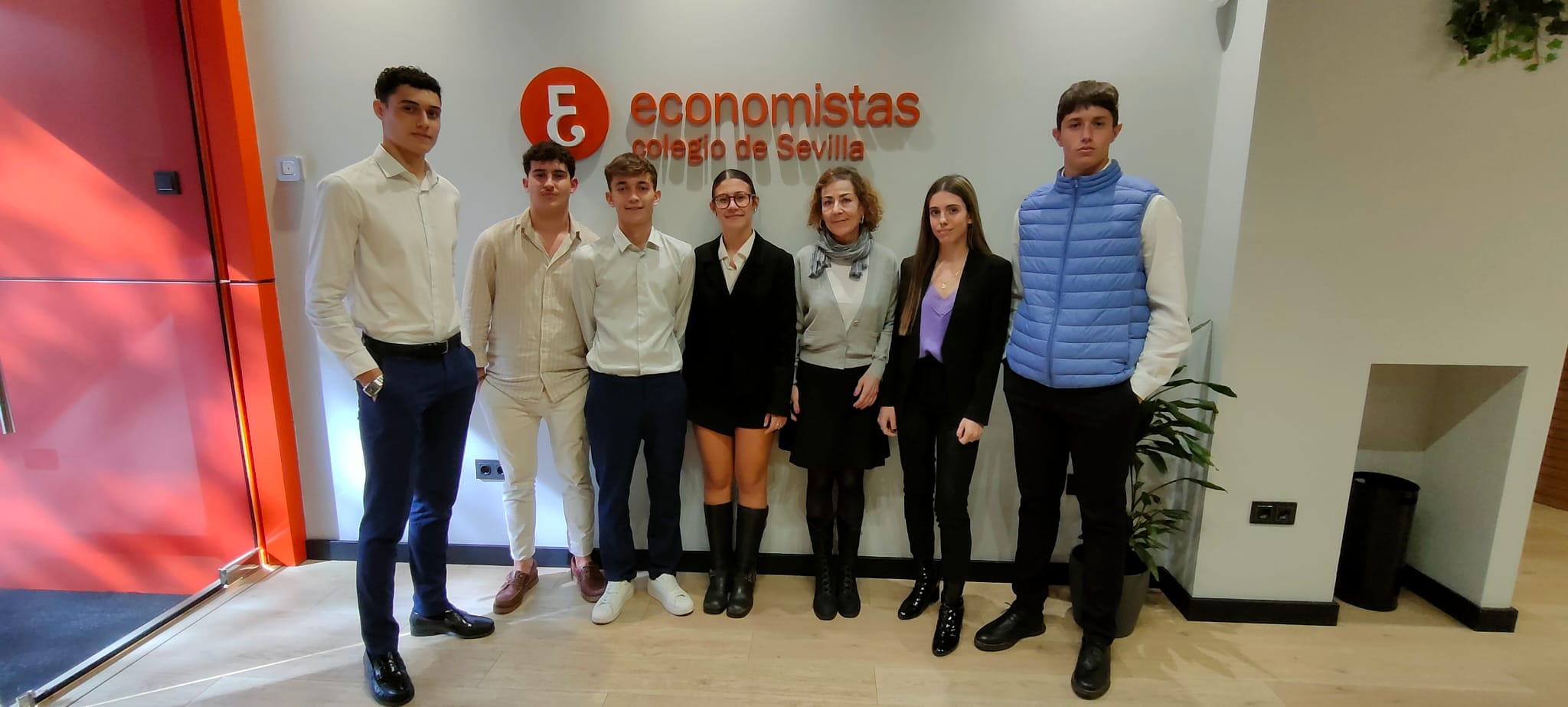 Torneo debate económico